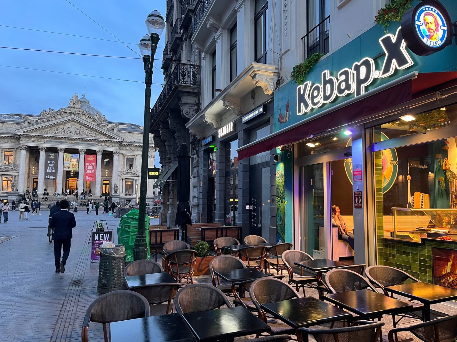 Kebap X storefront in Bruxelles at night